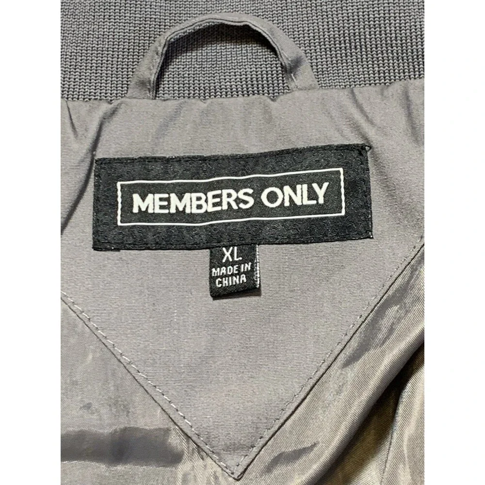 Call Of Duty Black Ops Cold War 2020 Limited Edition Members Only Jacket XL Gray - Picture 4 of 16